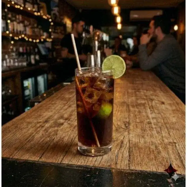 Cuba Libre en Cervecería Lima